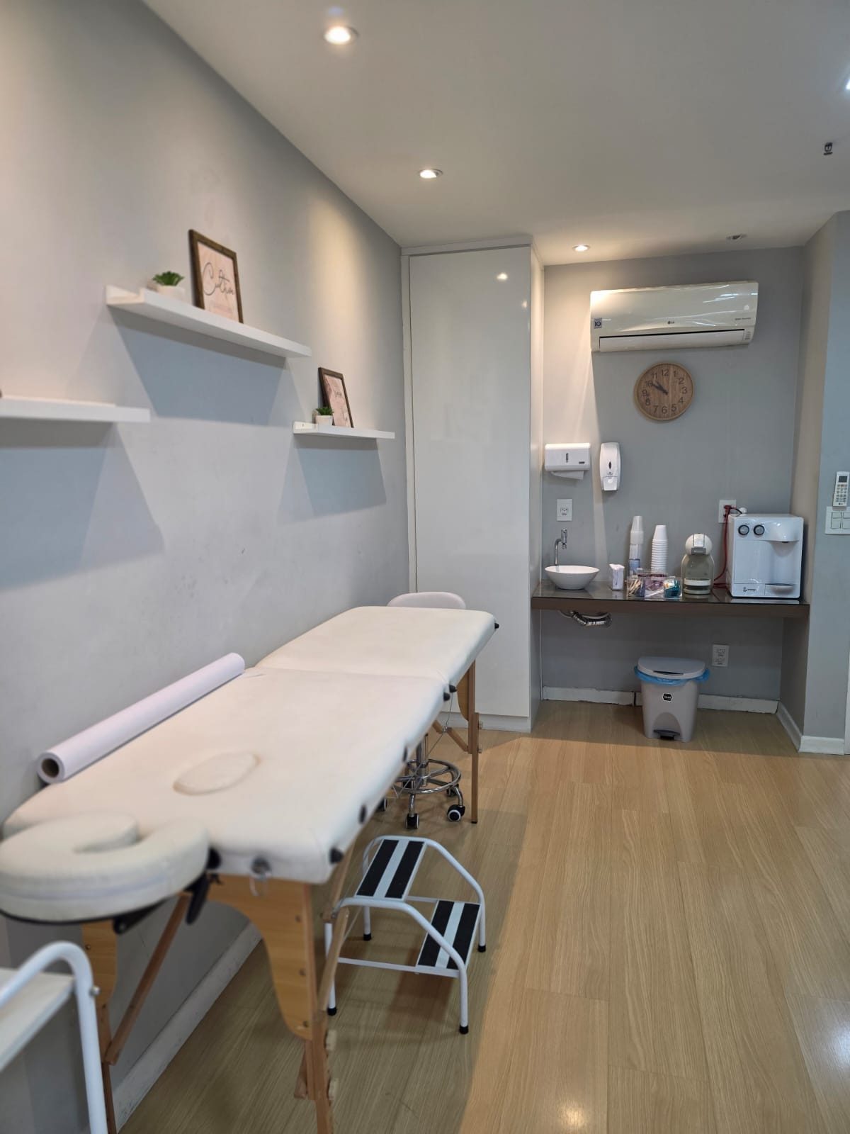 Sala de procedimentos do consultório